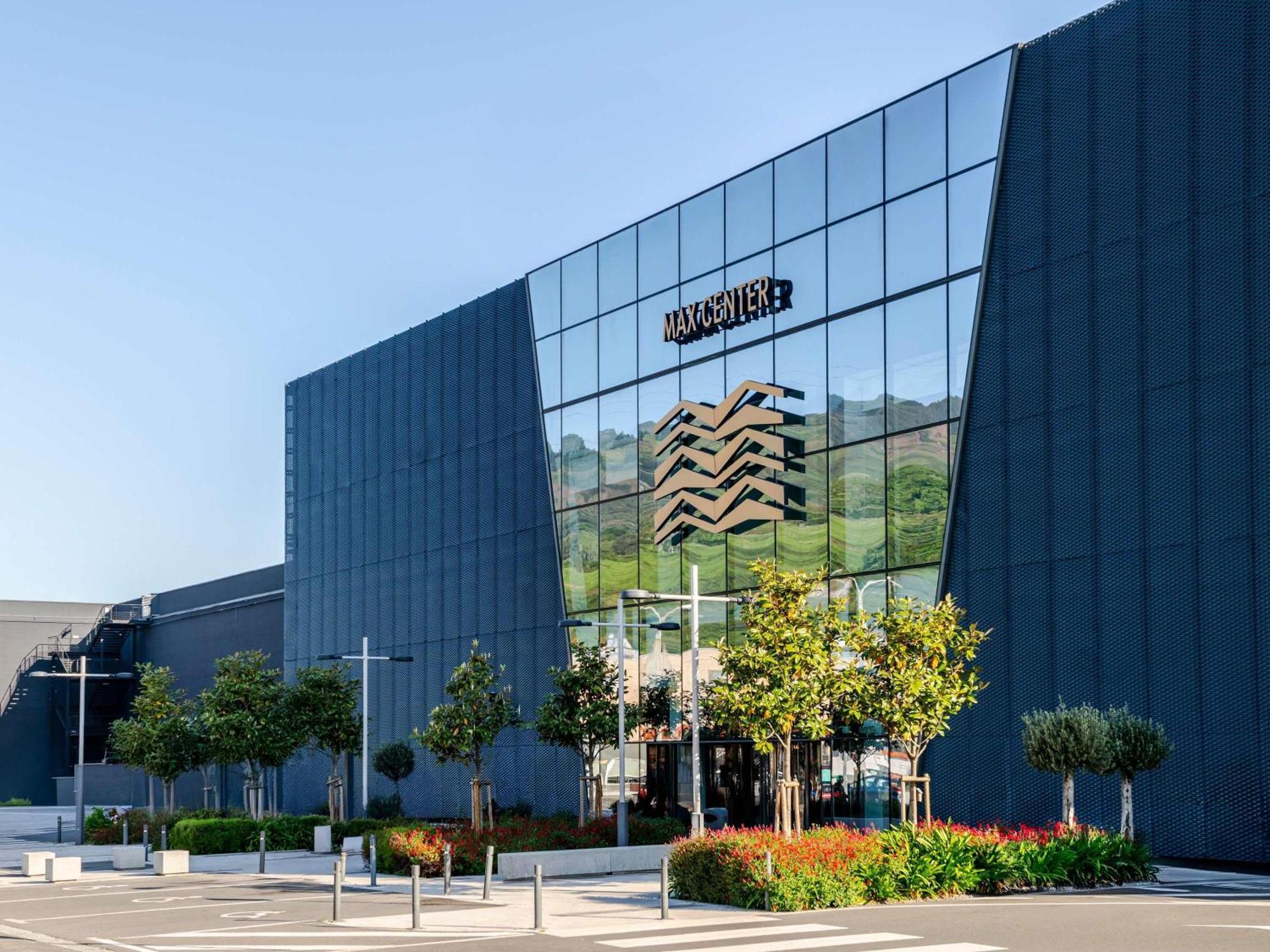 Ibis Bilbao *
